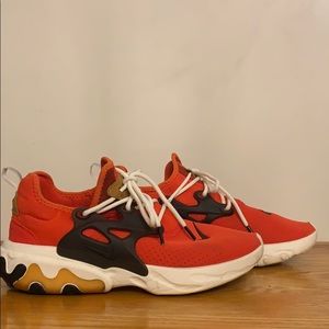 Nike Presto React “tomato tornado”